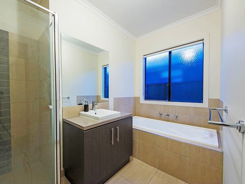 8 Brookwood Street, TARNEIT VIC 3029, Tarneit - Thumbnail 8