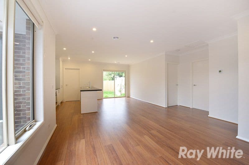 28 Sinclair Road, Bayswater VIC 3153, Bayswater - Thumbnail 4
