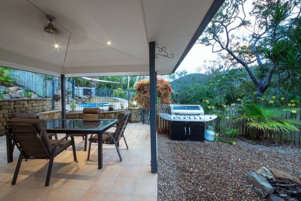 65 Namanula Drive, Flametree QLD 4802, Flametree - Thumbnail 2
