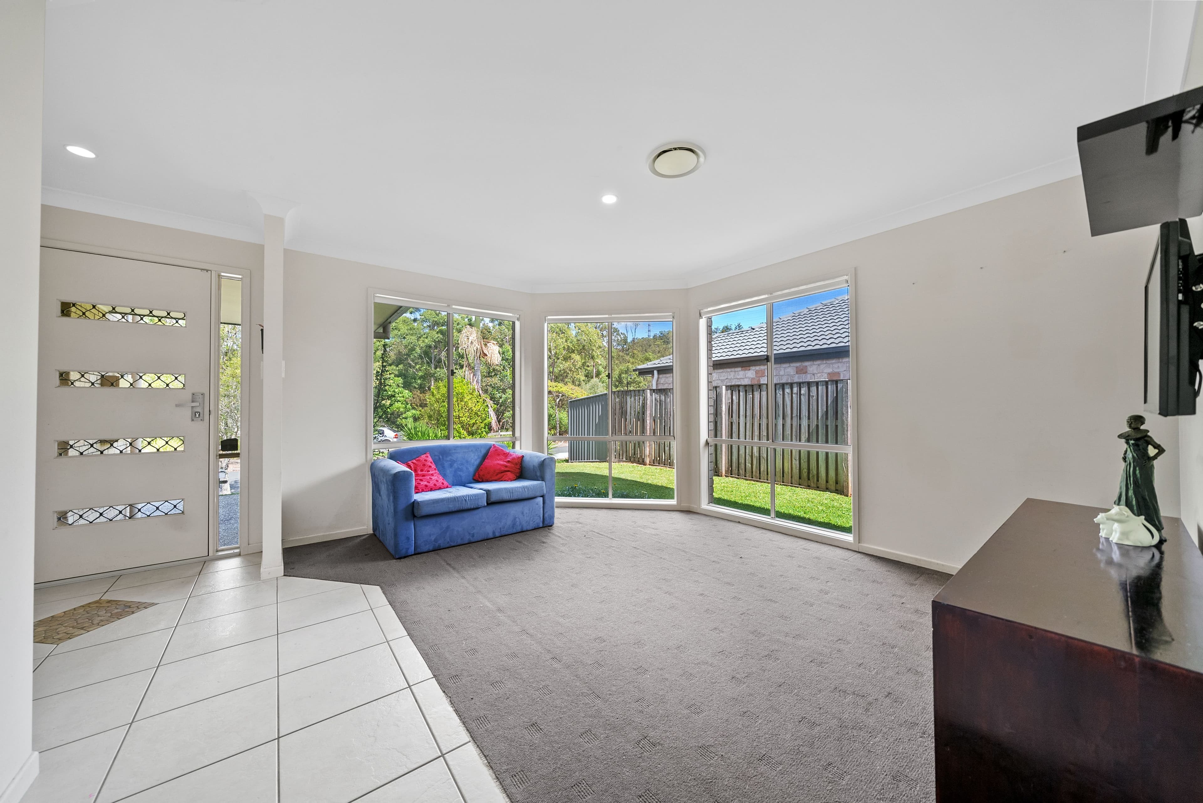29 Barradeen Circuit, Pacific Pines QLD 4211, Pacific Pines - Thumbnail 5