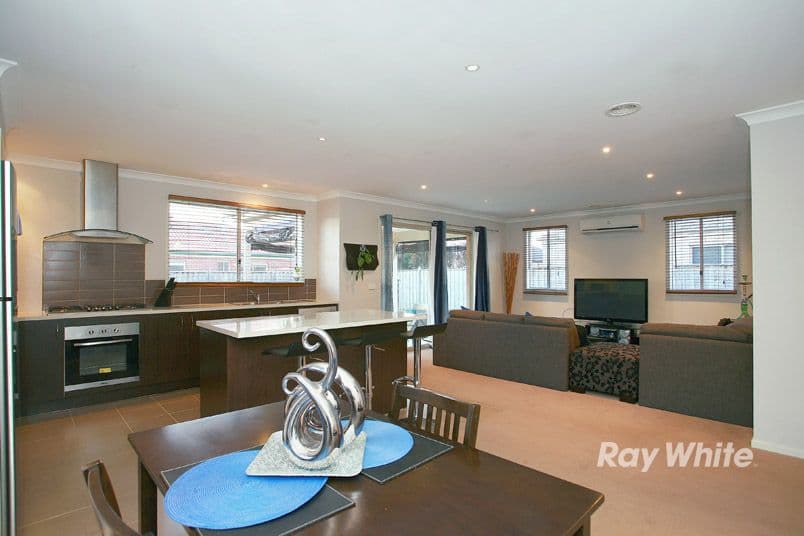 2 Benbrook Place, LYNDHURST VIC 3975, Lyndhurst - Thumbnail 2