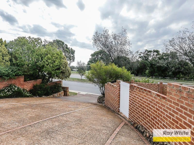 42 Chessell Drive, Duncraig WA 6023, Duncraig - Thumbnail 4