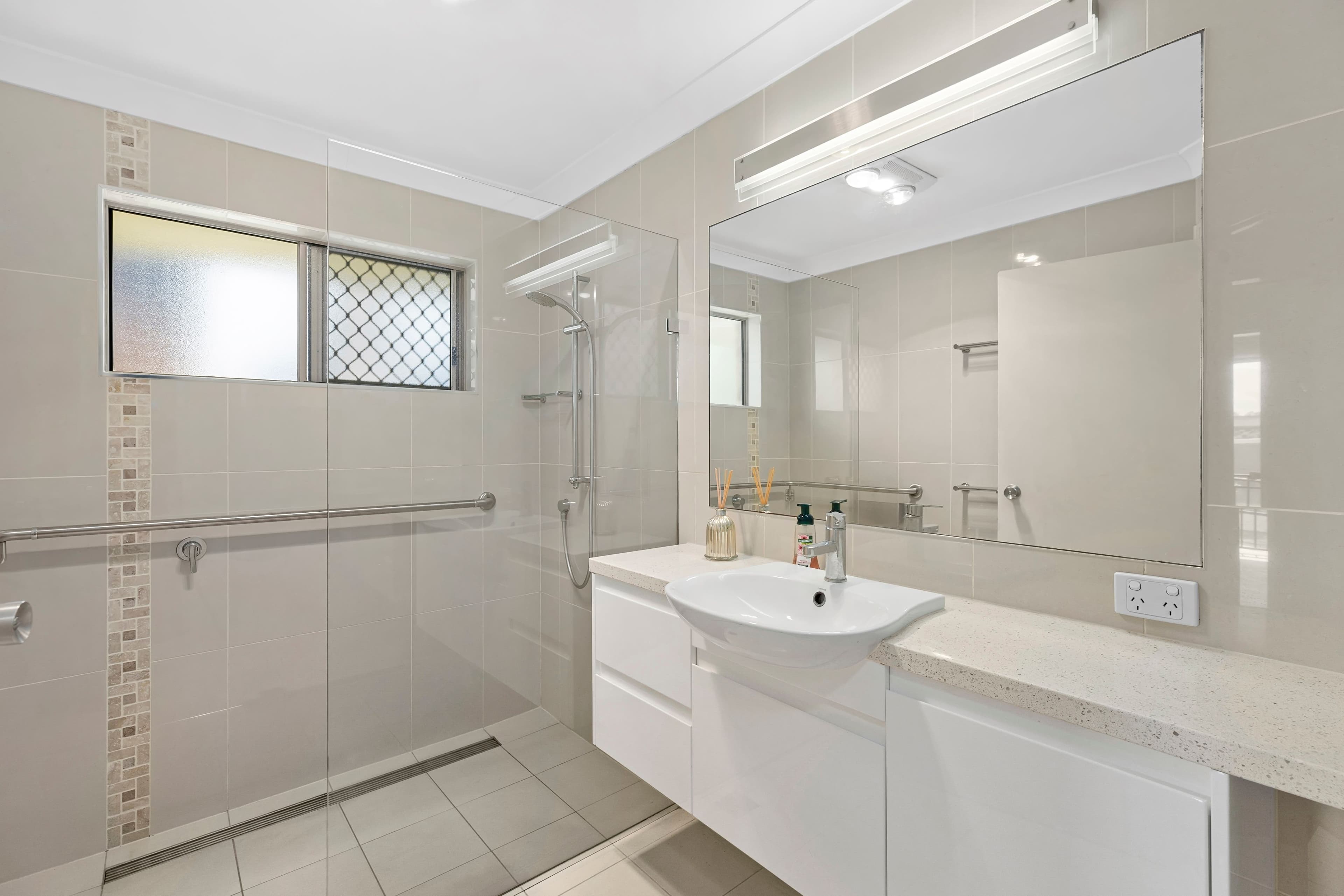 42 Norman Terrace, Enoggera QLD 4051, Enoggera - Thumbnail 6
