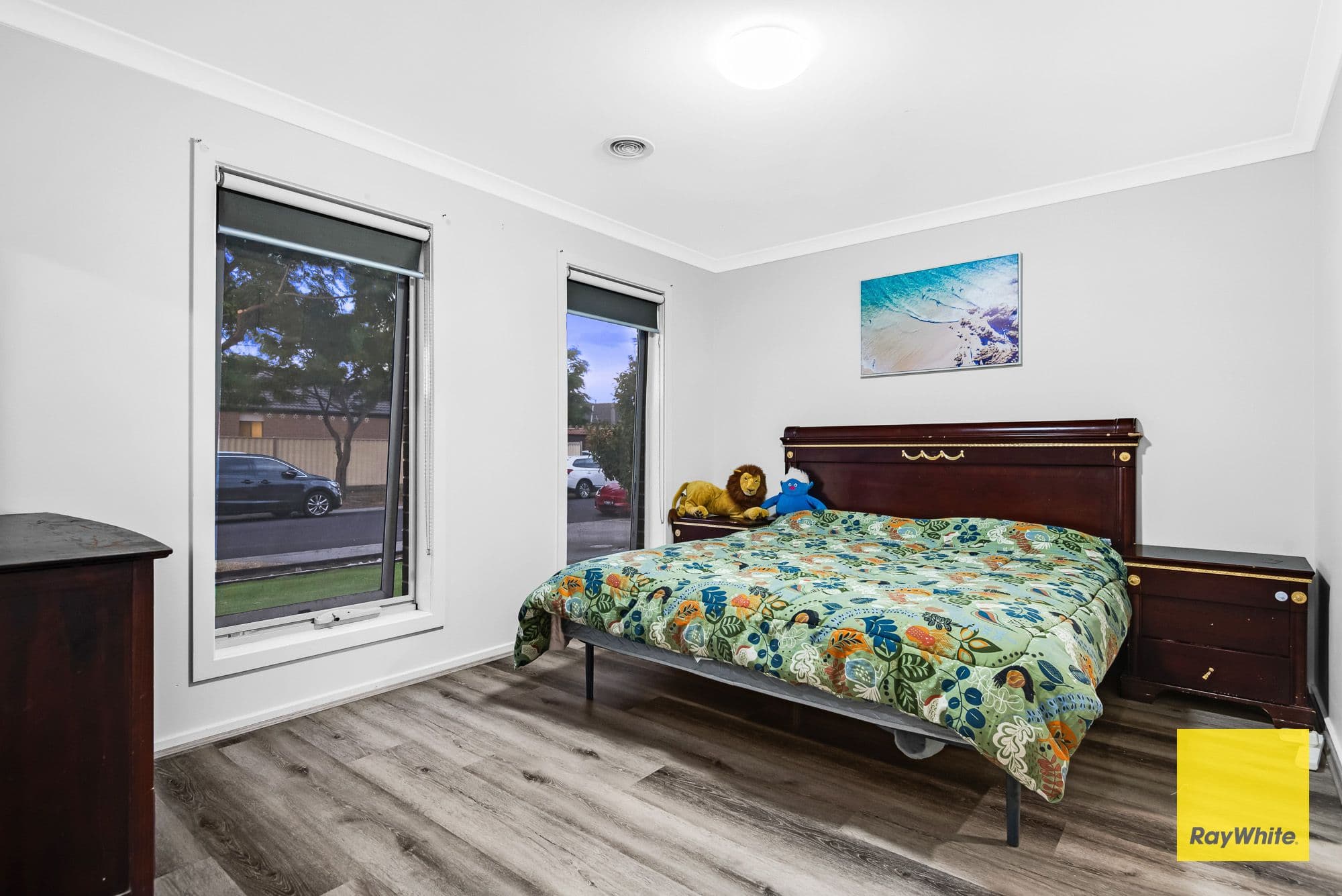 25 Fetlock Drive, Truganina VIC 3029, Truganina - Thumbnail 2