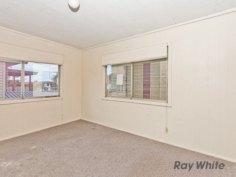 14 Bergamot Street, BALD HILLS QLD 4036, Bald Hills - Thumbnail 5