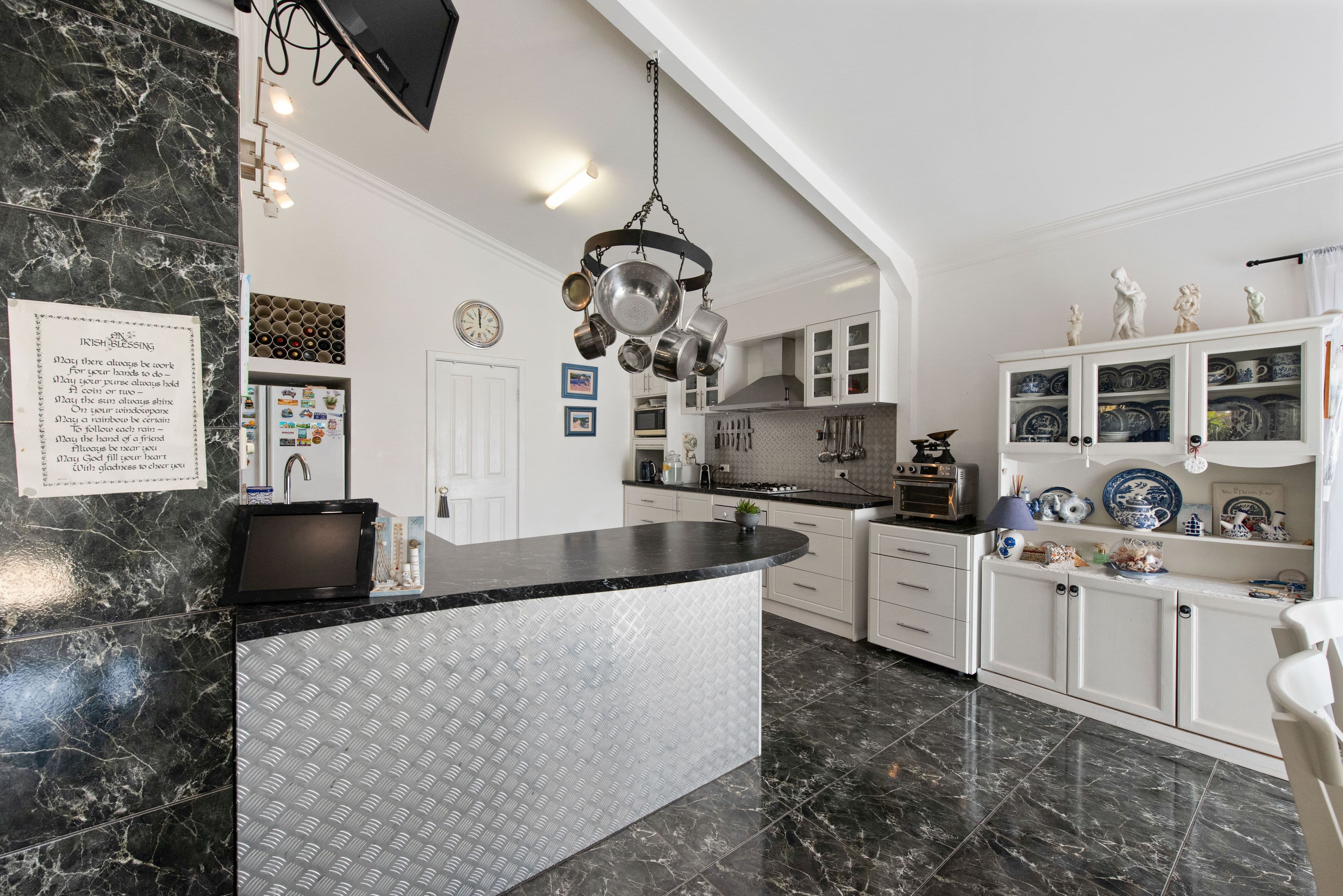 2B Half Moon Drive, Waggrakine WA 6530, Waggrakine - Thumbnail 4