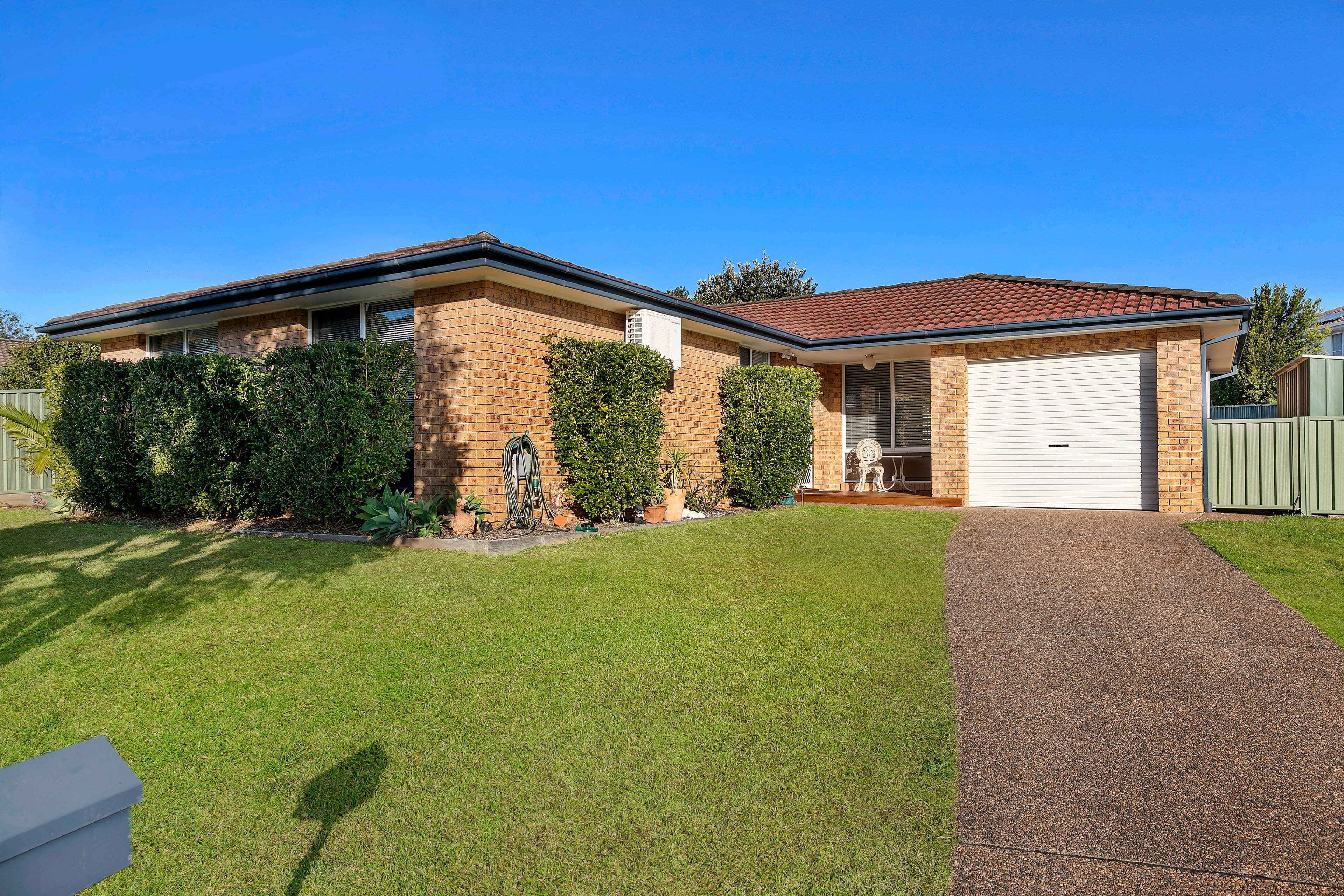 23 Murrumbidgee Crescent, Bateau Bay - Thumbnail 2