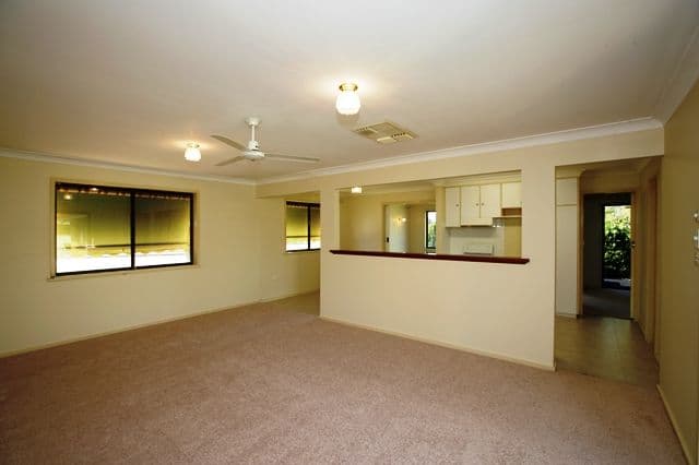 2 Main Street, LAKE ALBERT NSW 2650, Lake Albert - Thumbnail 6