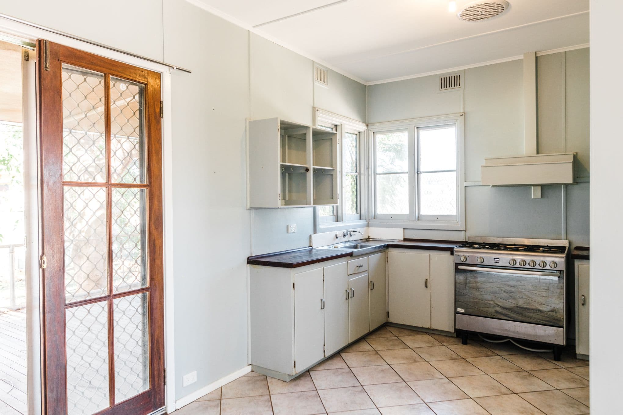 4 Broad Street, Exmouth WA 6707, Exmouth - Thumbnail 4