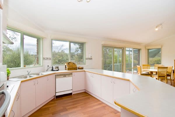 112 Glenvale Road, RINGWOOD NORTH VIC 3134, Ringwood North - Thumbnail 2