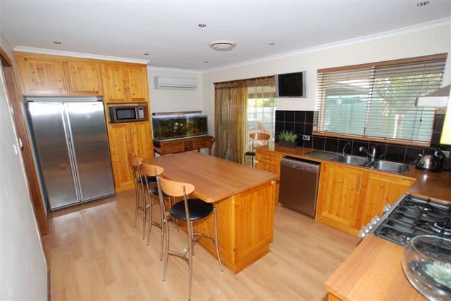 8 Geoffrey Avenue, VALLEY VIEW SA 5093, Valley View - Thumbnail 4