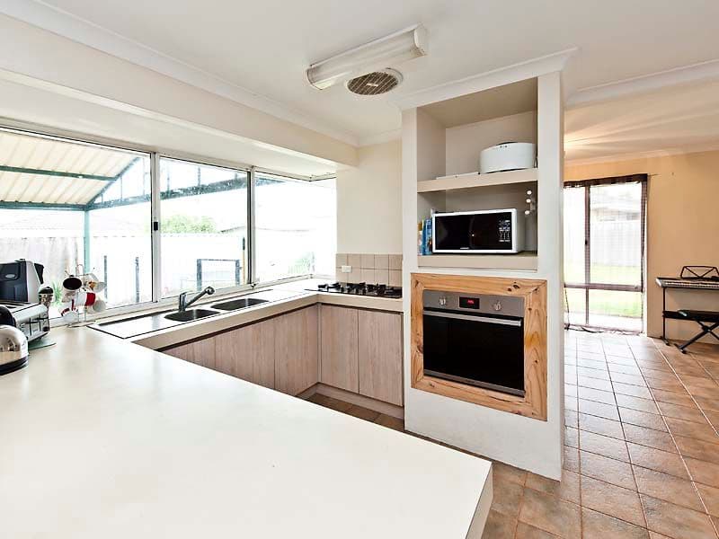 14 Dundas Court, WAIKIKI WA 6169, Waikiki - Thumbnail 2