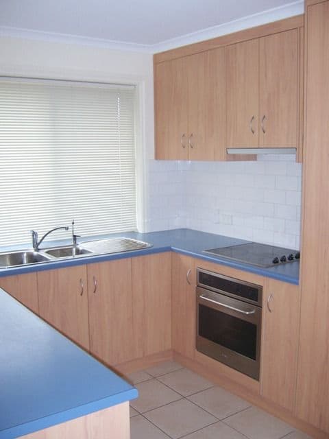 4  Susan Street, NAIRNE SA 5252, Nairne - Thumbnail 2