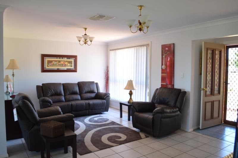 106 Twickenham Drive, DUBBO NSW 2830, Dubbo - Thumbnail 4