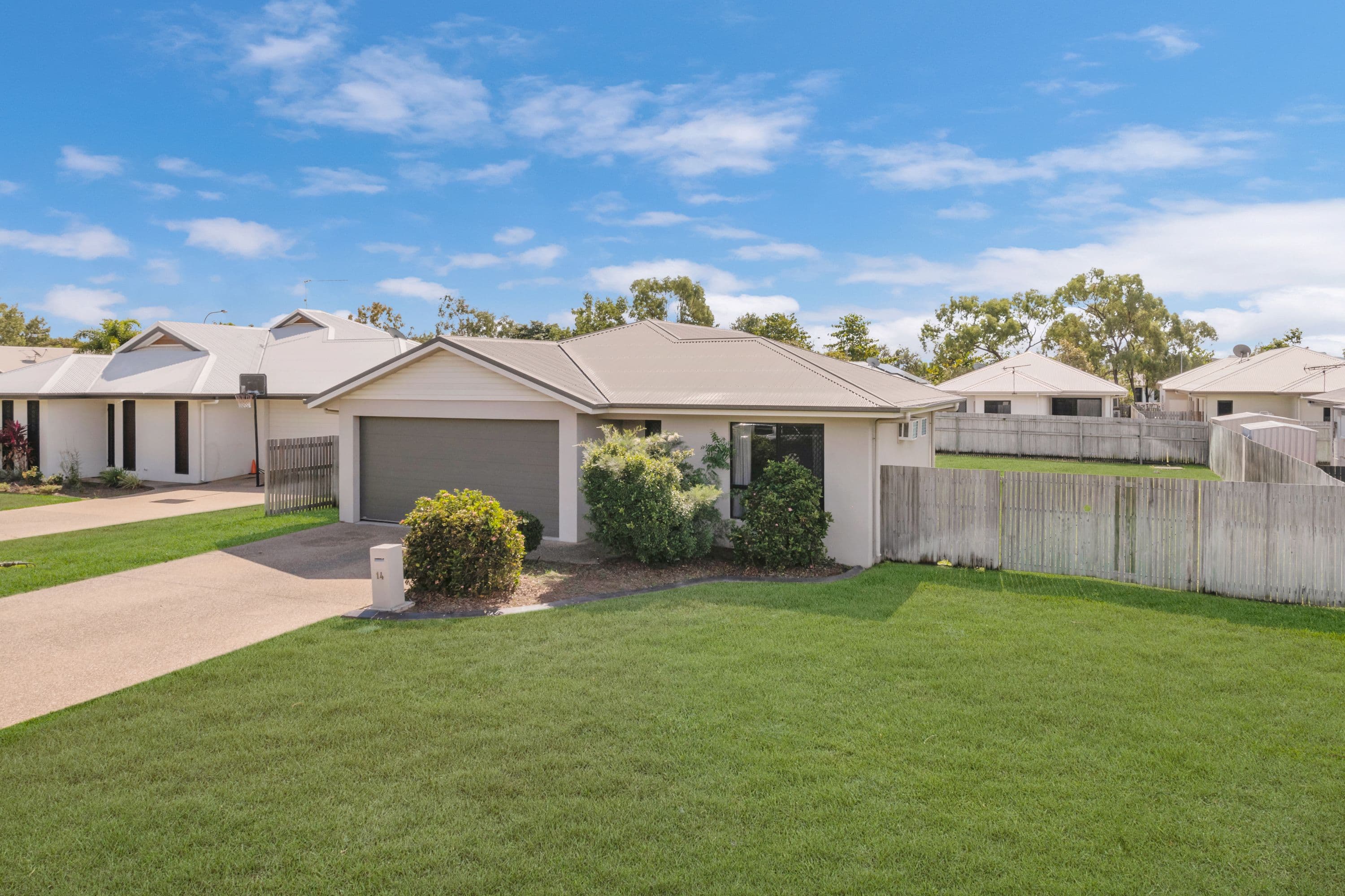 14 Shark Court, Mount Louisa QLD 4814, Mount Louisa - Thumbnail 3