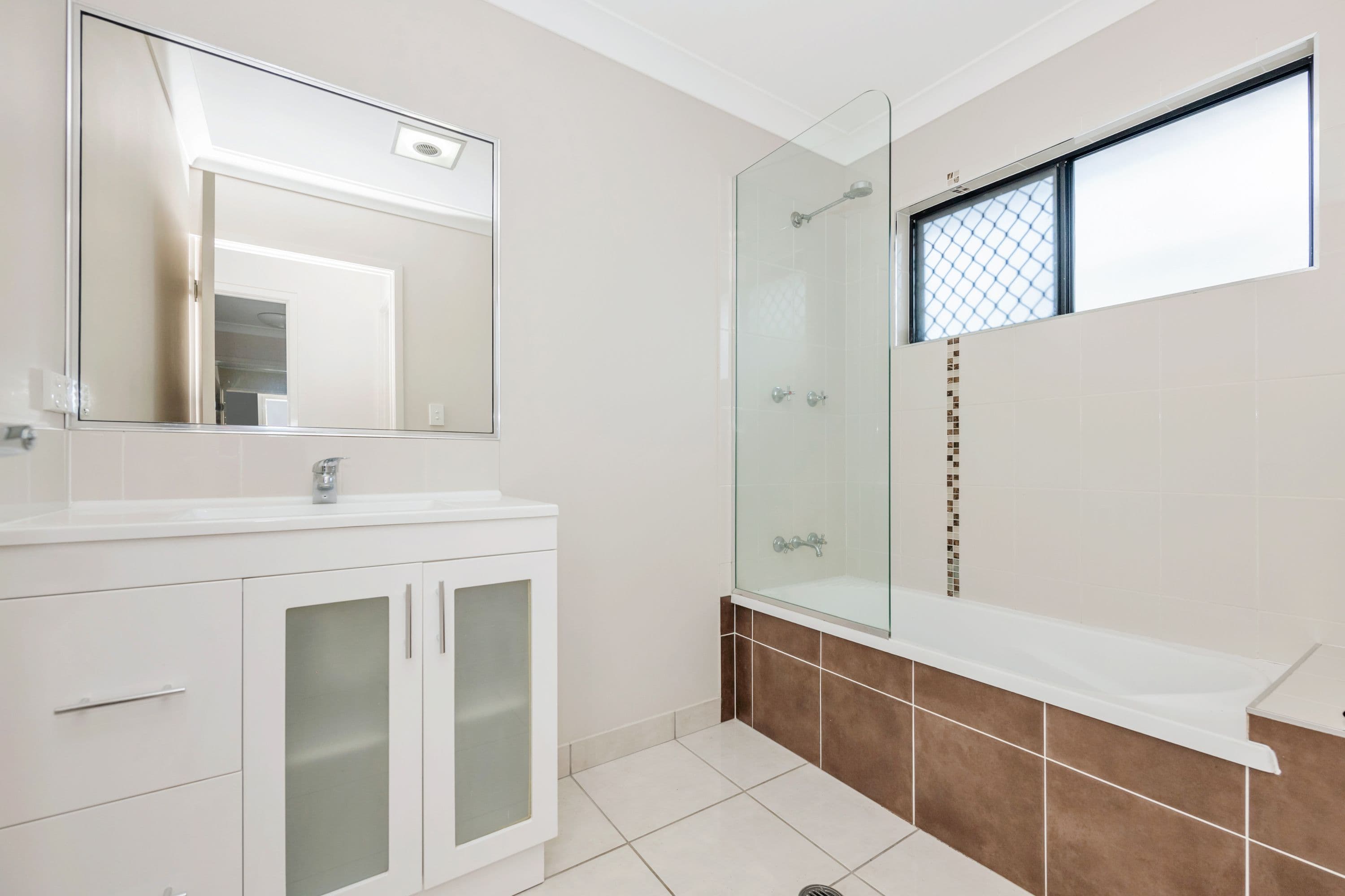 14 Shark Court, Mount Louisa QLD 4814, Mount Louisa - Thumbnail 5