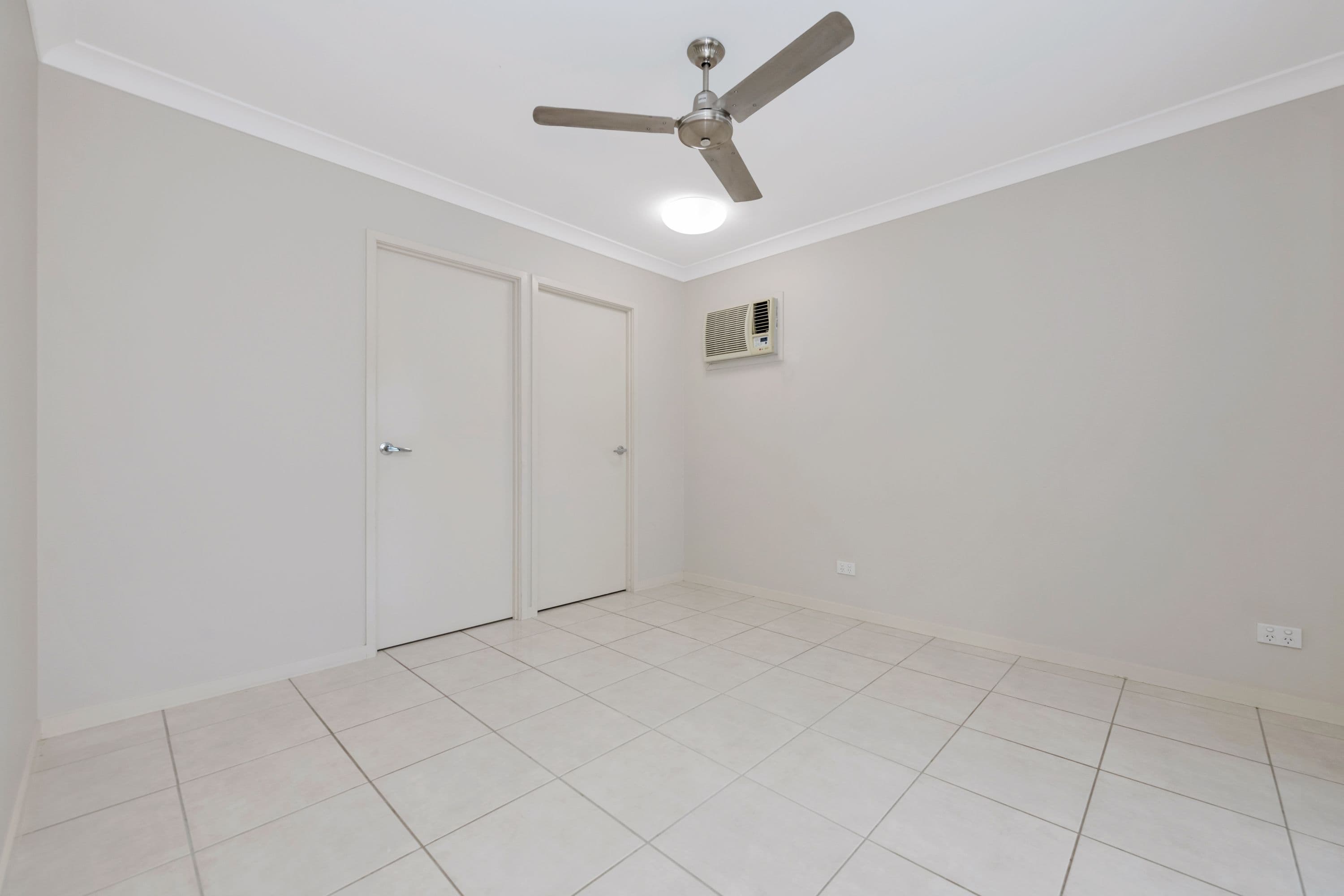 14 Shark Court, Mount Louisa QLD 4814, Mount Louisa - Thumbnail 6