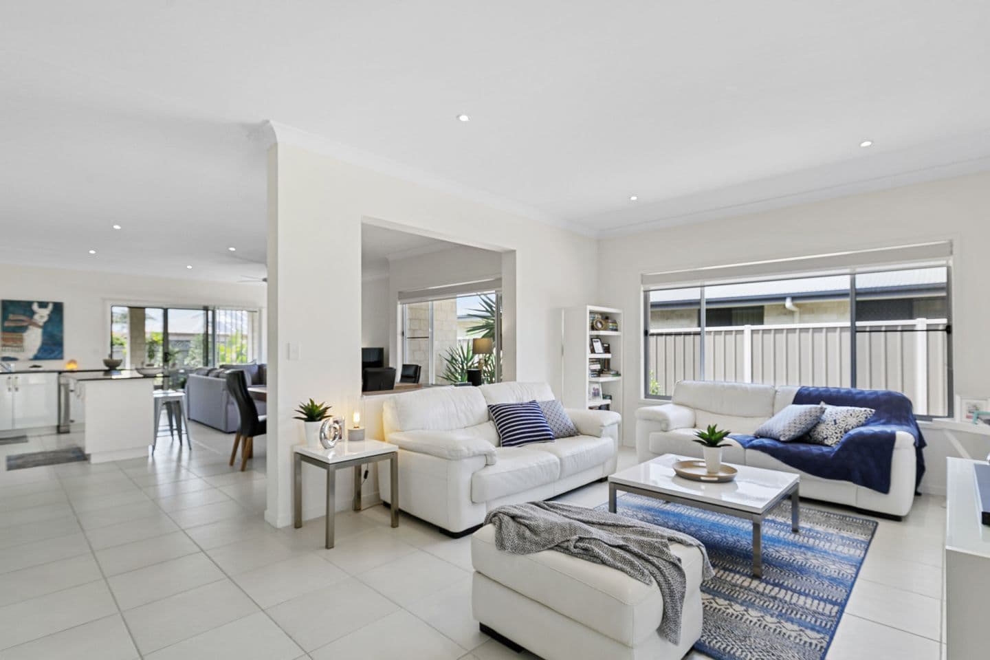 112 Limpus Street, Urangan QLD 4655, Urangan - Thumbnail 3