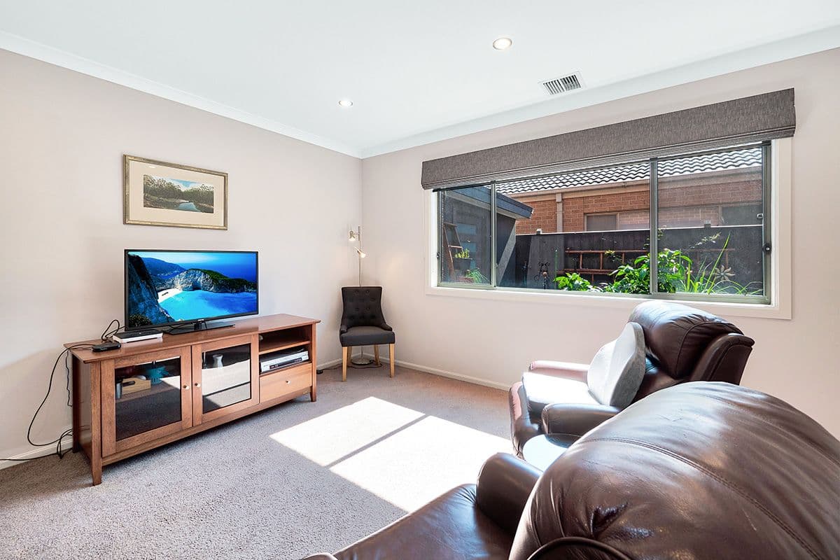14 Burford Way, Cranbourne North VIC 3977, Cranbourne North - Thumbnail 5