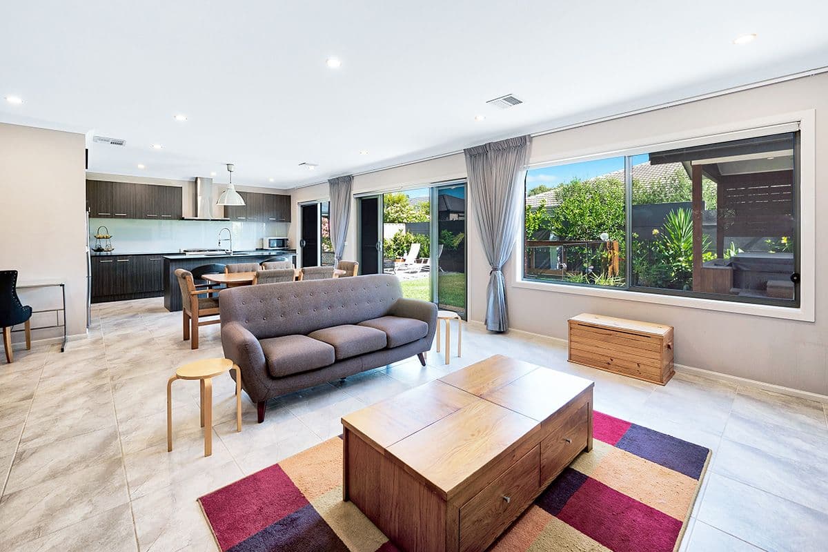14 Burford Way, Cranbourne North VIC 3977, Cranbourne North - Thumbnail 6
