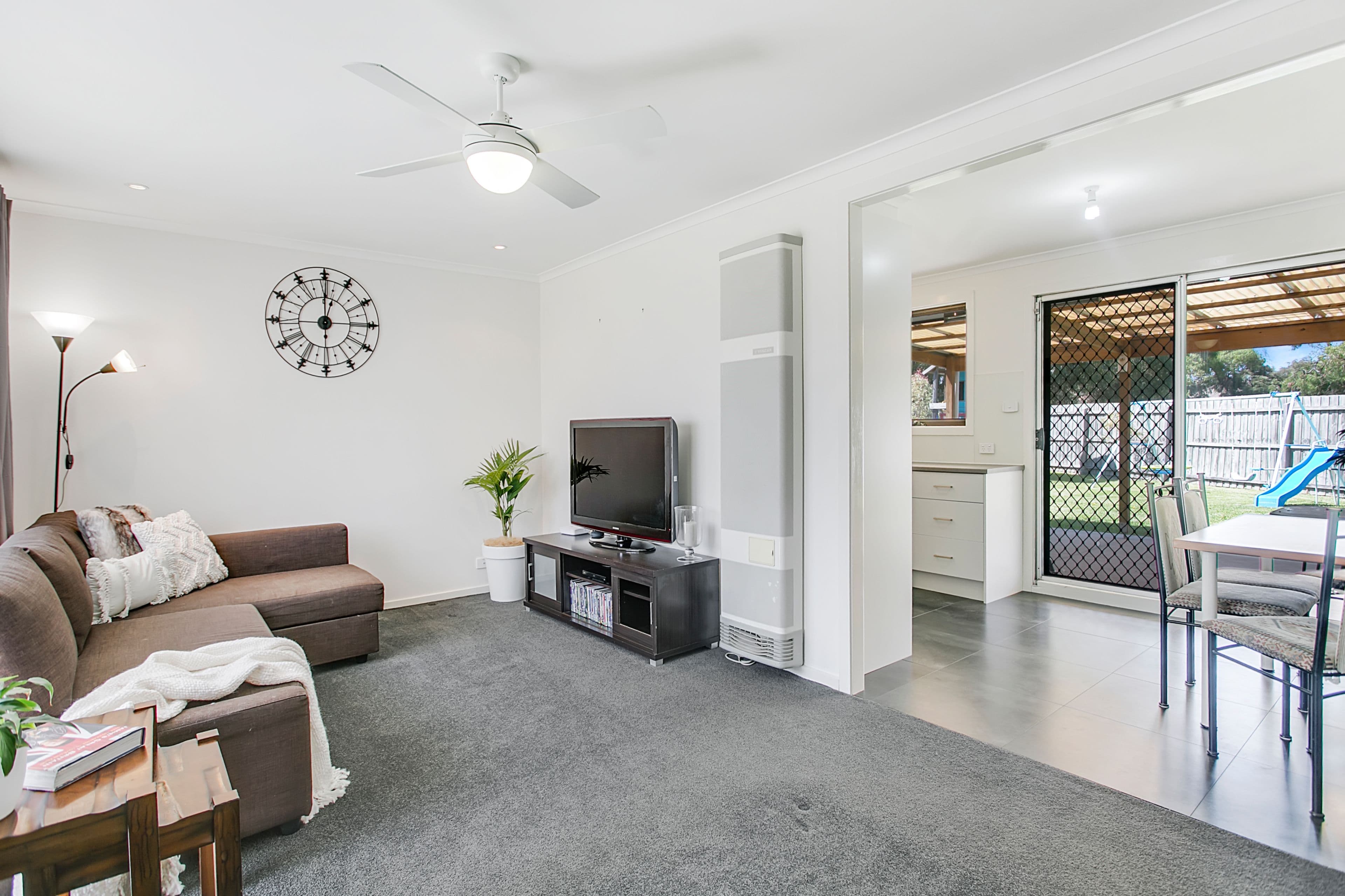 72 Paddington Avenue, Carrum Downs VIC 3201, Carrum Downs - Thumbnail 2