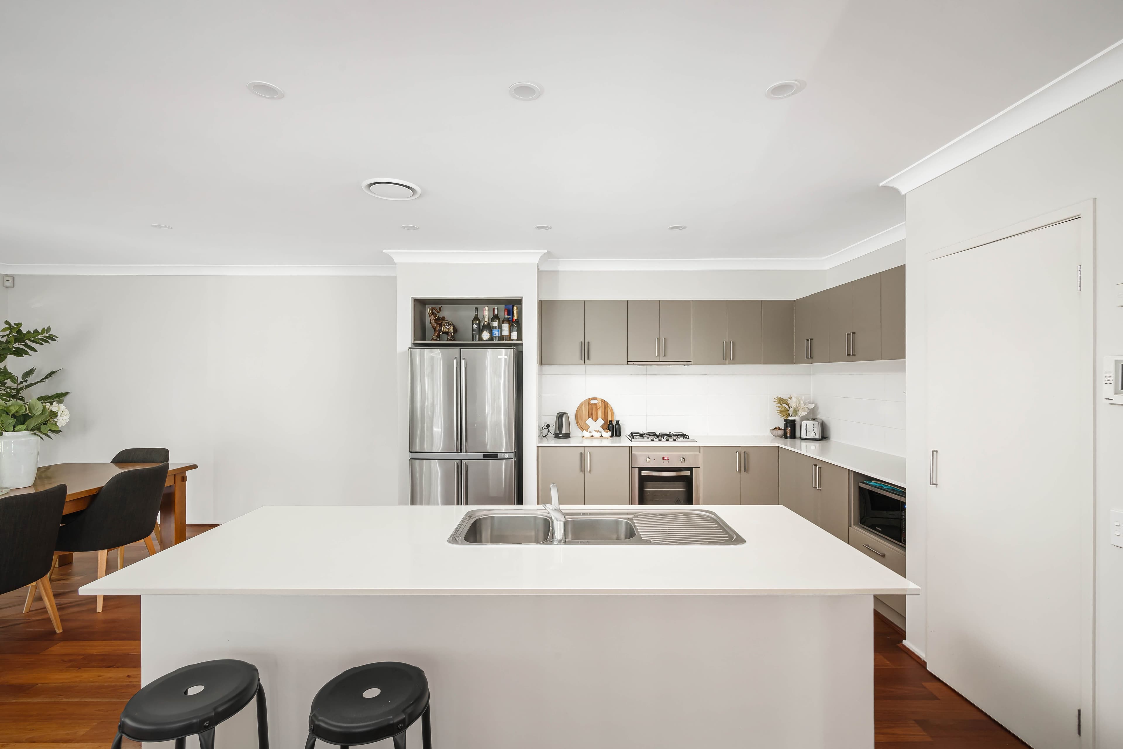 17 Greenview Parade, The Ponds NSW 2769, Kellyville Ridge - Thumbnail 4