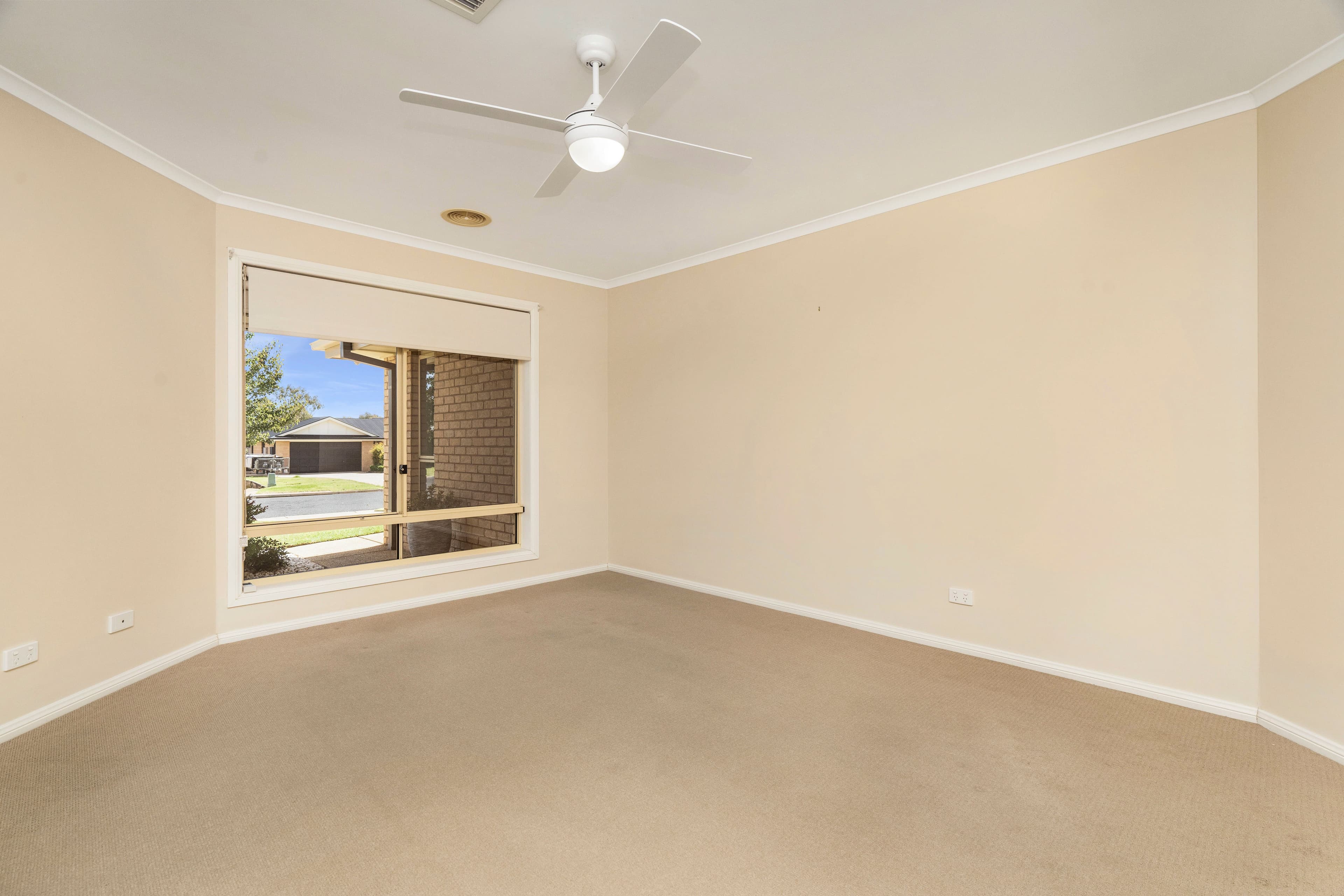 7 Birri Place, Glenfield Park NSW 2650, Glenfield Park - Thumbnail 5