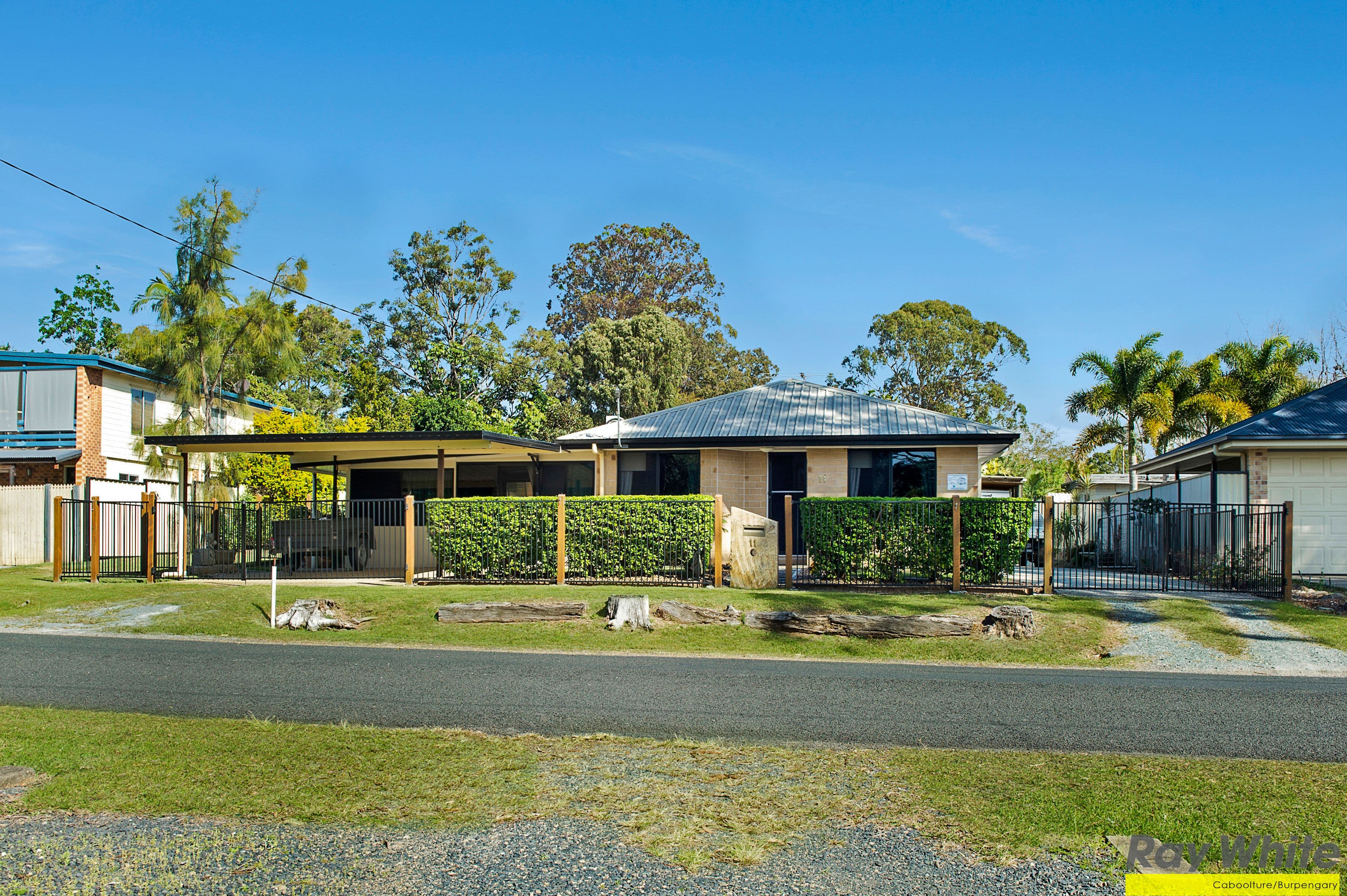 11 Winifred Street, Mango Hill QLD 4509, Mango Hill - Thumbnail 2