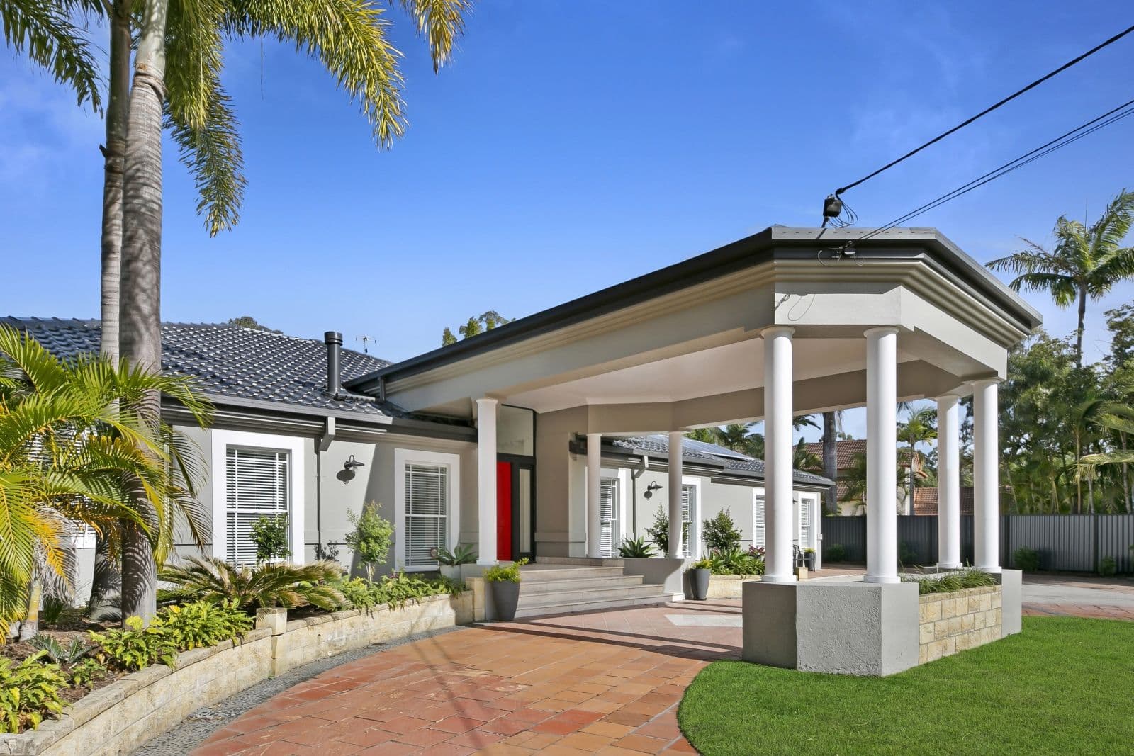 2 Clarence Drive, Helensvale QLD 4212, Helensvale - Thumbnail 2