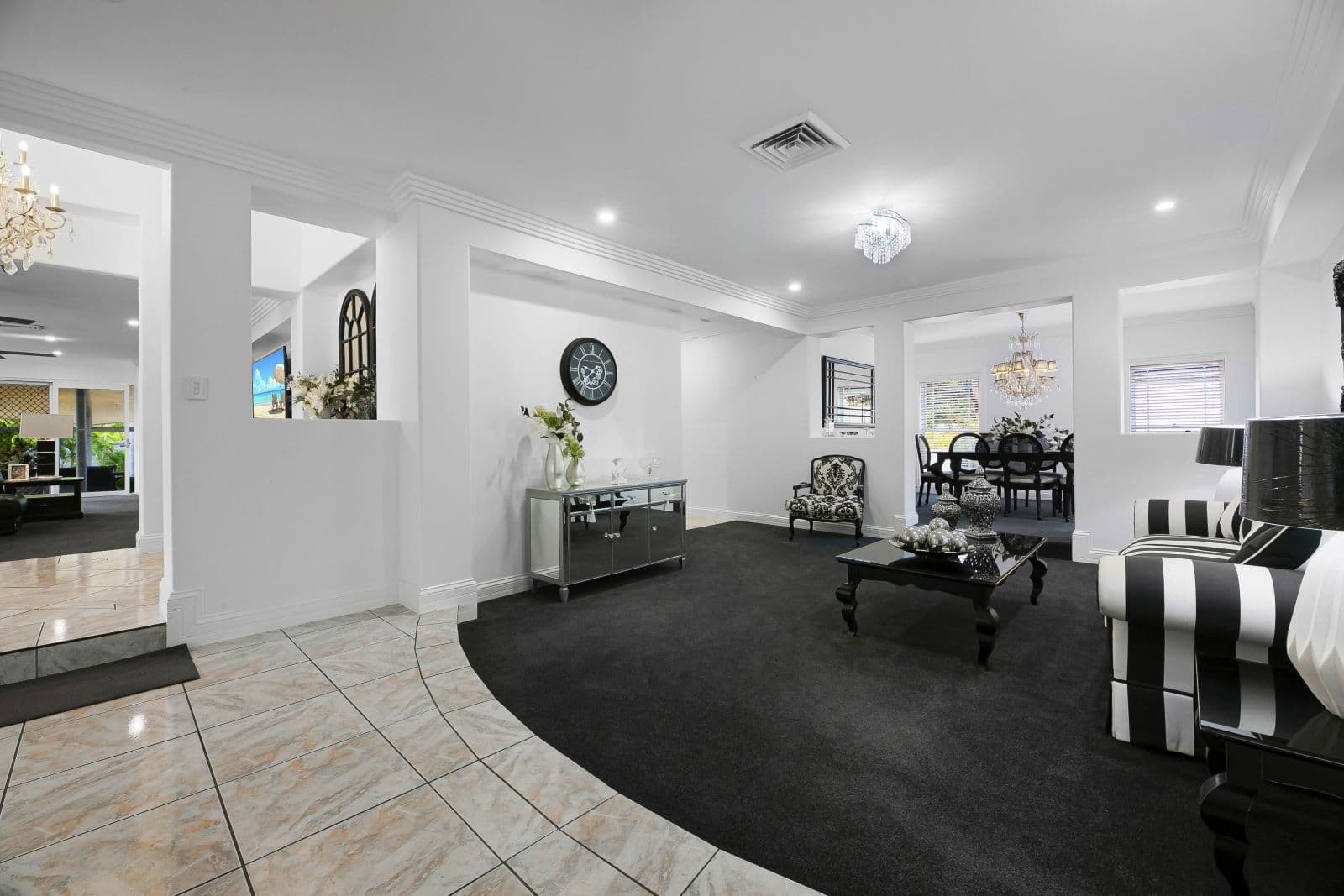 2 Clarence Drive, Helensvale QLD 4212, Helensvale - Thumbnail 4