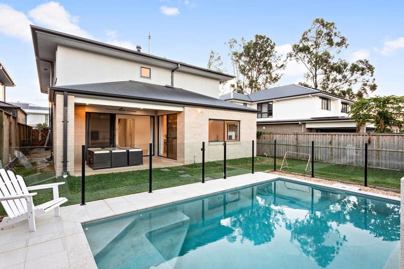 68 Lomond Circuit, Upper Kedron - Thumbnail 4