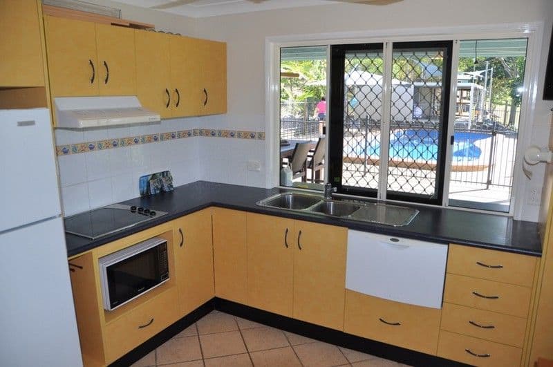 30 Fred Lawn Drive, YEPPOON QLD 4703, Yeppoon - Thumbnail 4