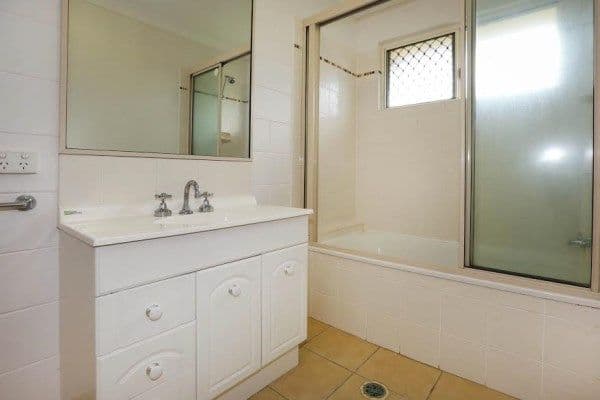 9 Waterford Grove, IDALIA QLD 4811, Idalia - Thumbnail 7