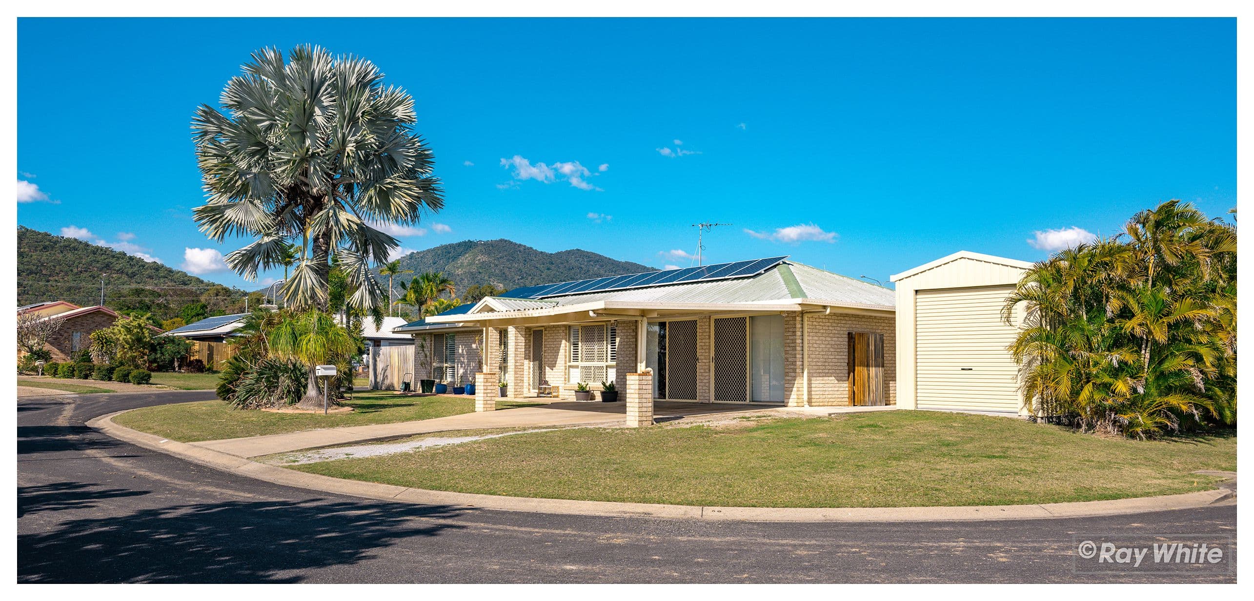 8 Hoffmann Street, Norman Gardens QLD 4701, Norman Gardens - Image 1