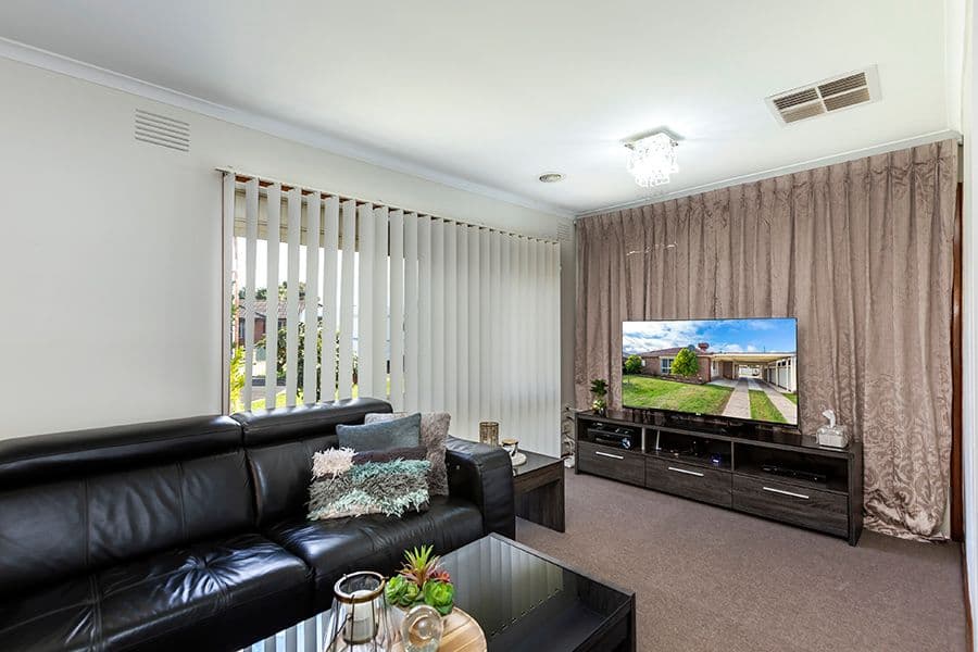 5 Tumut Court, Werribee VIC 3030, Werribee - Thumbnail 3