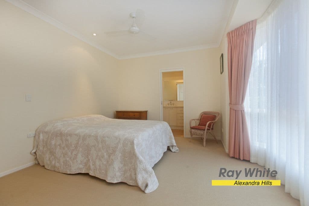 35 Bainbridge Street, ORMISTON QLD 4160, Ormiston - Thumbnail 6