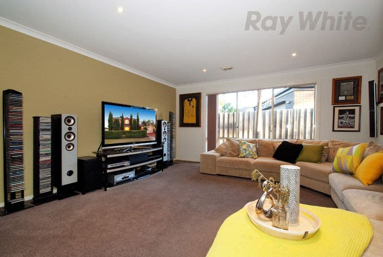 12 GLENPARK Drive, Wonga Park VIC 3115, Wonga Park - Thumbnail 2