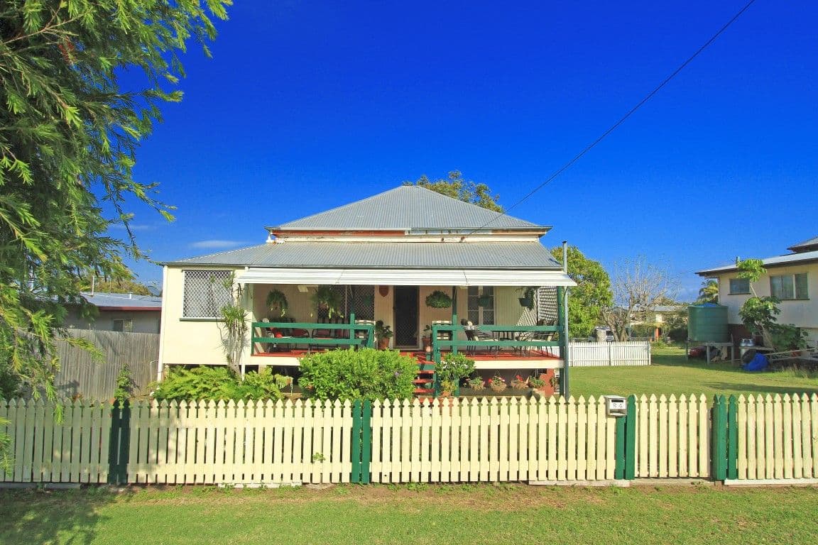 84 Pennycuick Street, WEST ROCKHAMPTON QLD 4700, West Rockhampton - Thumbnail 2