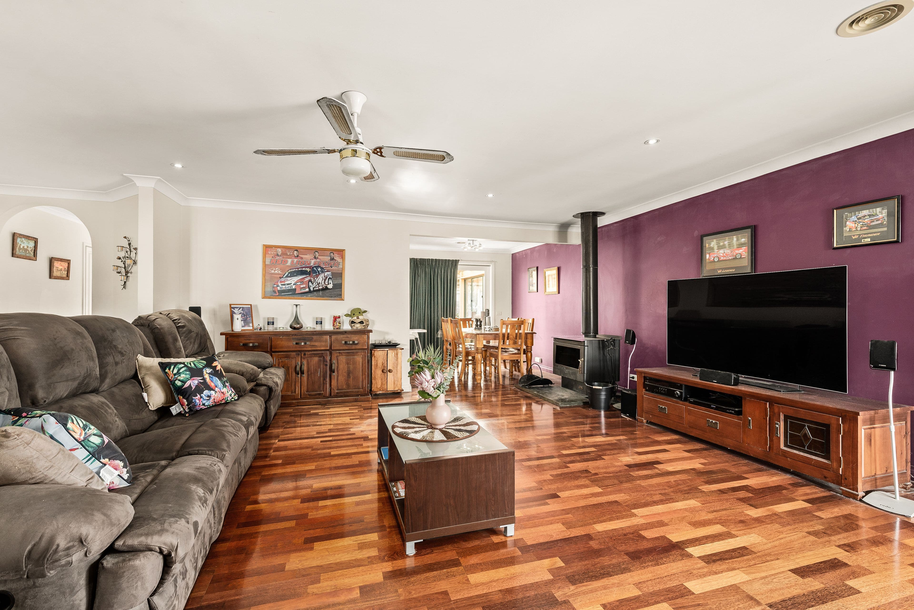 18 Kingston Avenue, Pakenham VIC 3810, Pakenham - Thumbnail 2