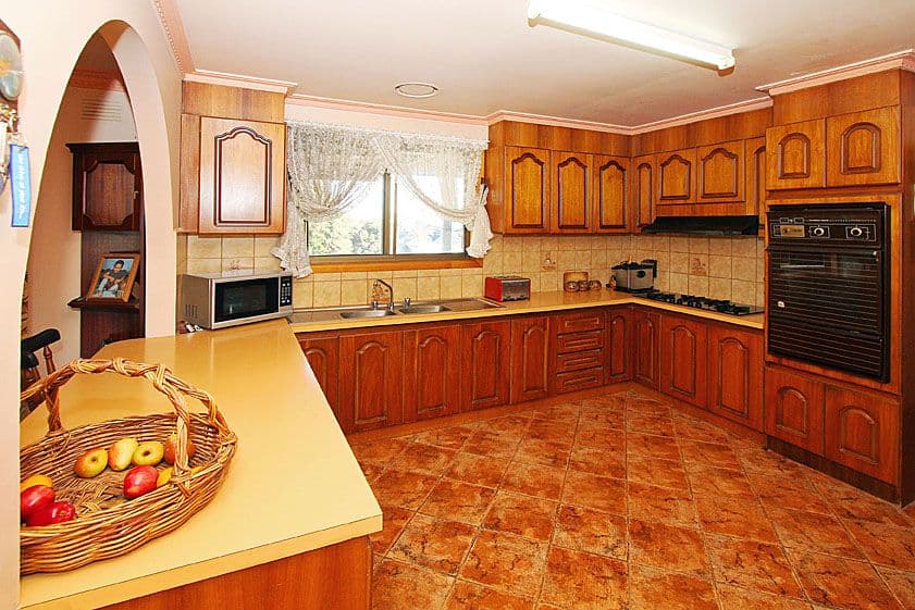 167 Victoria Drive, Thomastown VIC 3074, Thomastown - Thumbnail 2