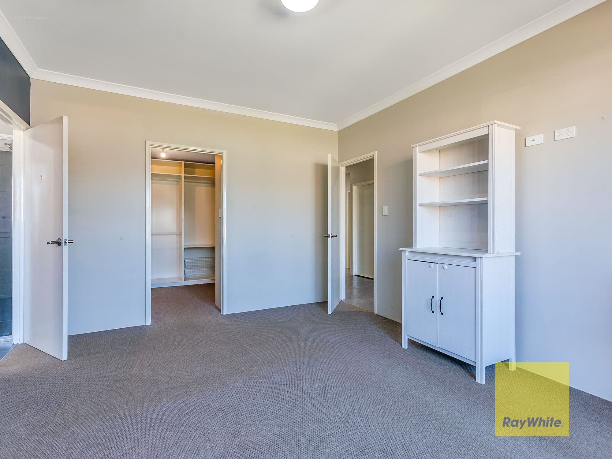 8 Zircon Drive, Byford WA 6122, Byford - Thumbnail 5