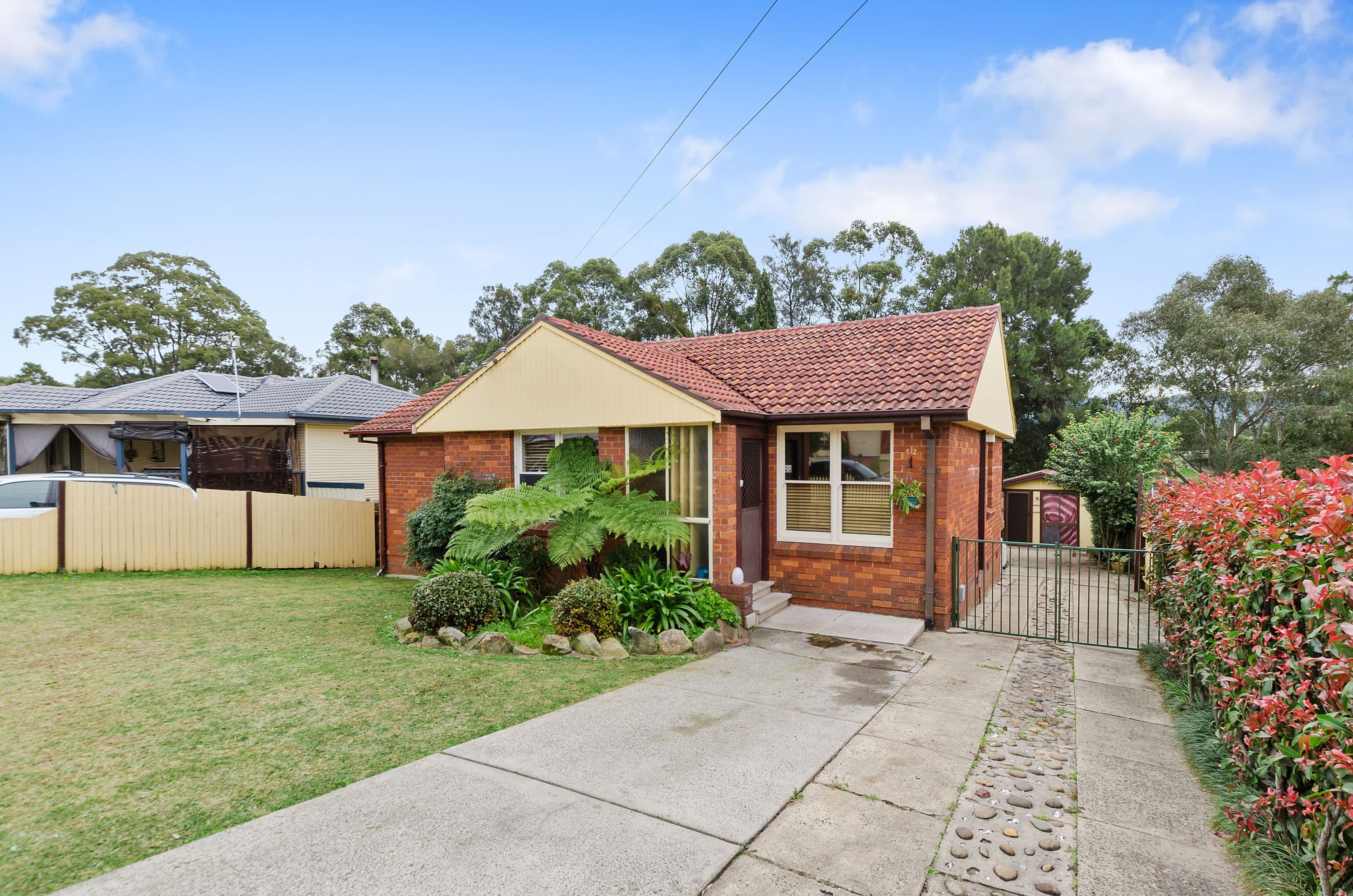 12 Exmouth Road, Kanahooka - Image 1