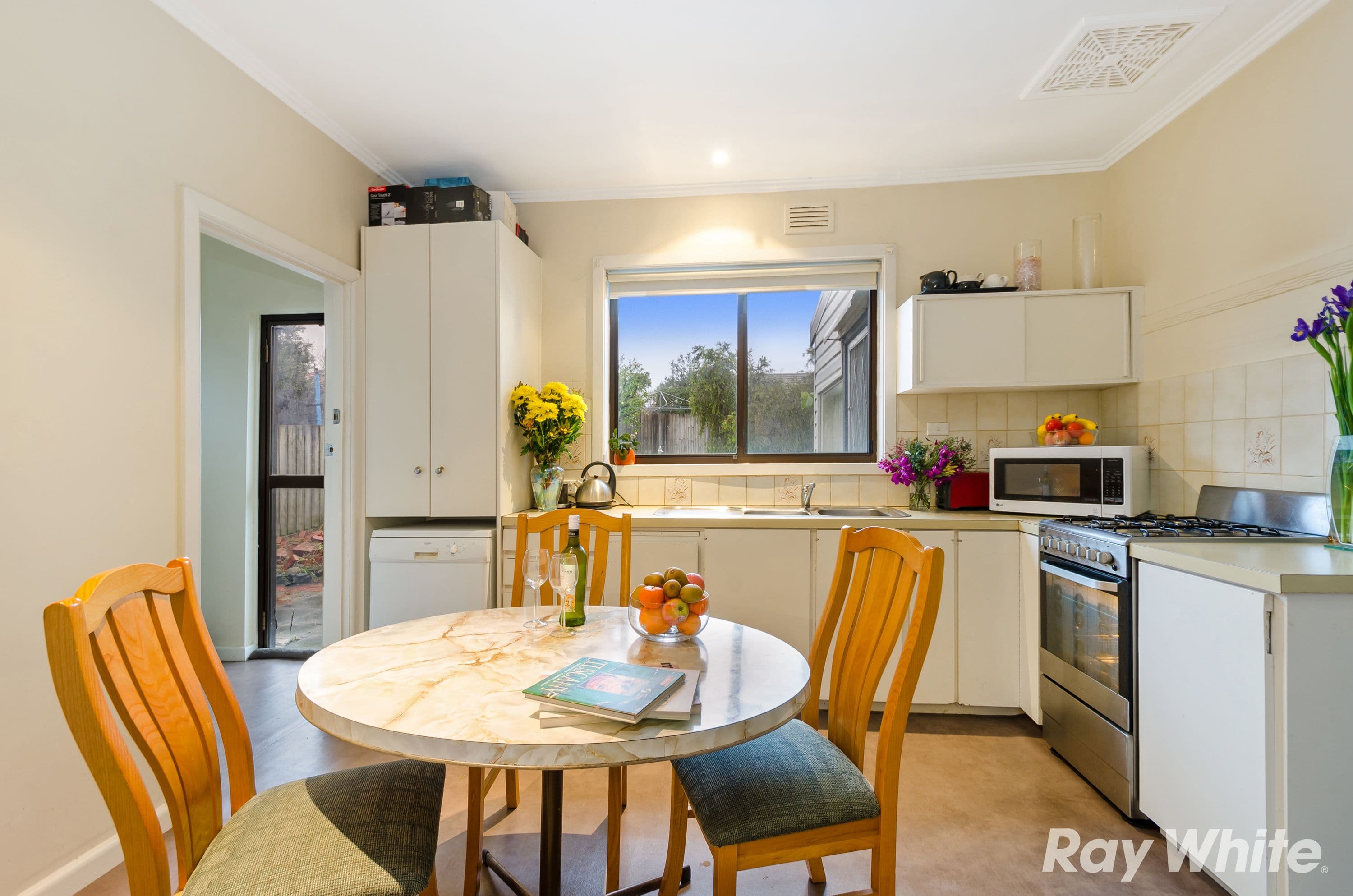 14 Wembley Avenue, Cheltenham VIC 3192, Cheltenham - Thumbnail 5