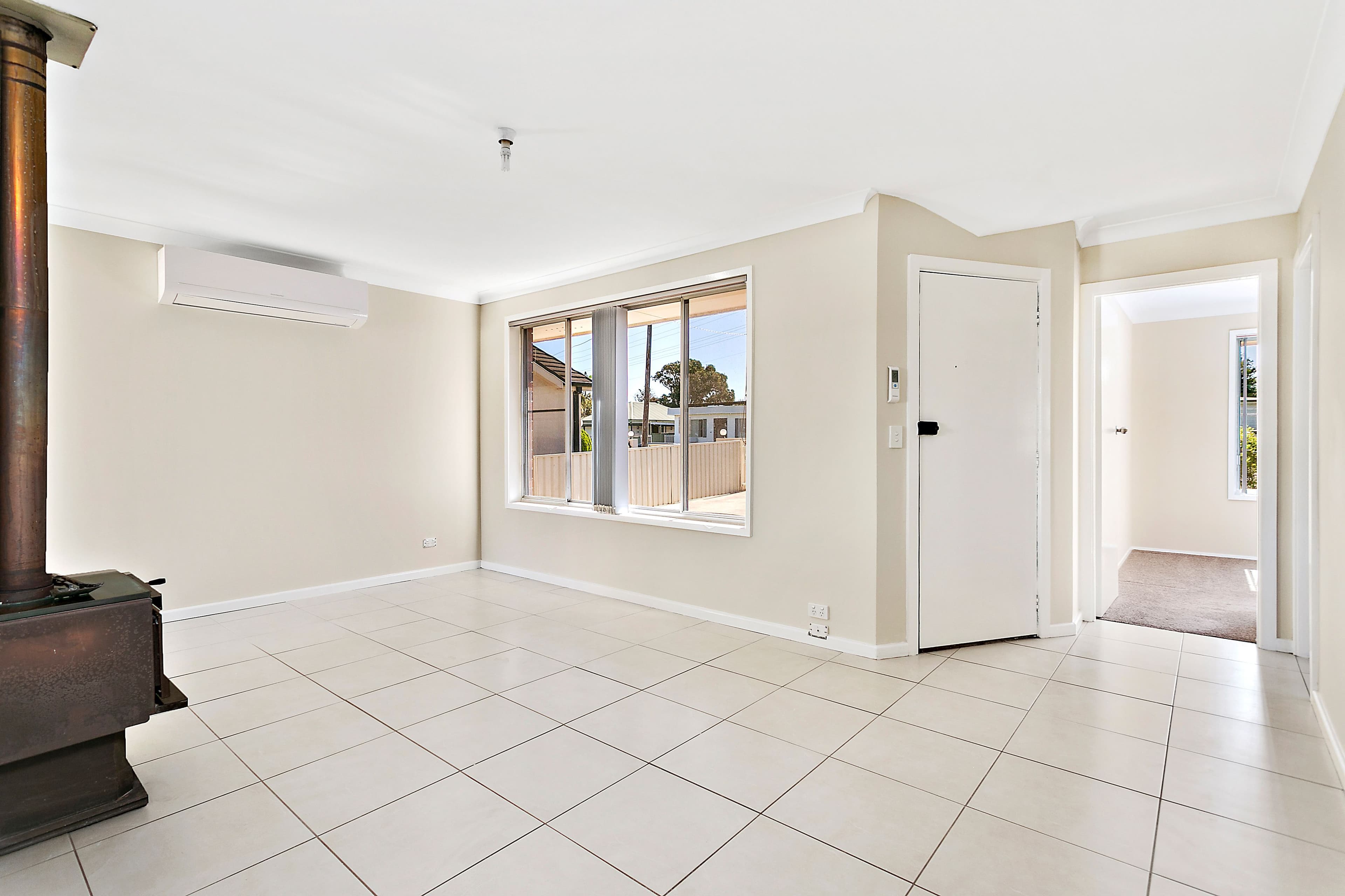 73 Griffiths Street, Oak Flats - Thumbnail 4