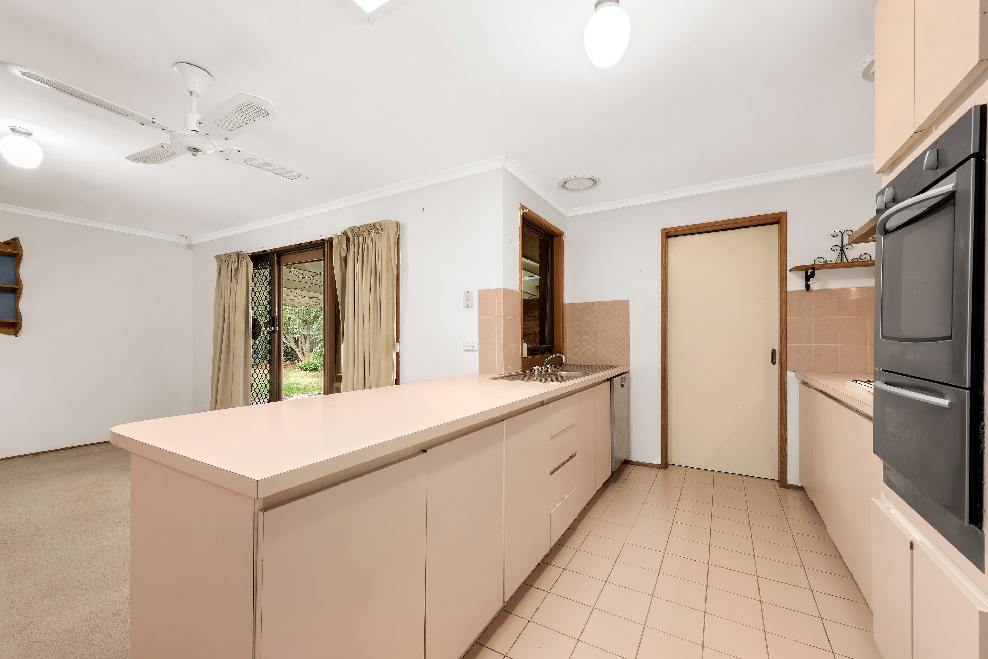 34 Crusoe Drive, Lysterfield VIC 3156, Lysterfield - Thumbnail 4