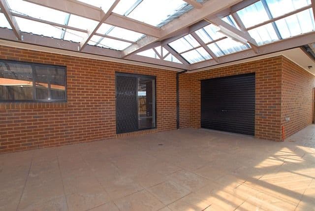6 Lark Court, WERRIBEE VIC 3030, Werribee - Thumbnail 3