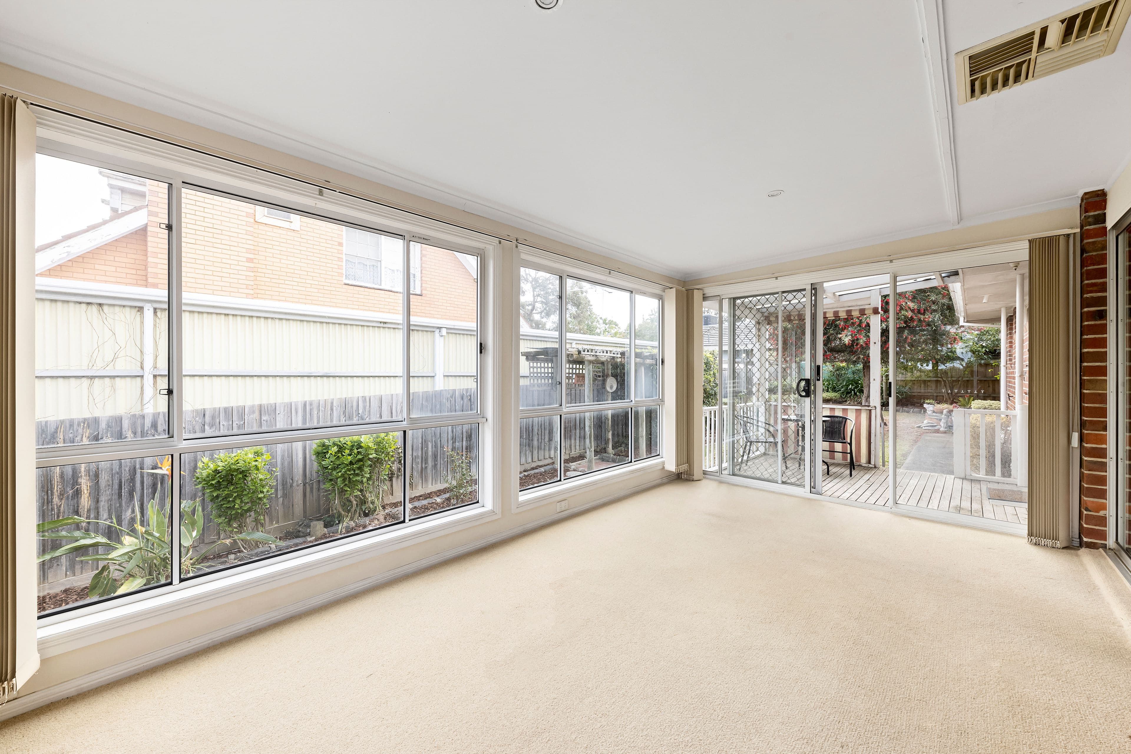 6 Gilchrist Crescent, Sunbury VIC 3429, Sunbury - Thumbnail 5