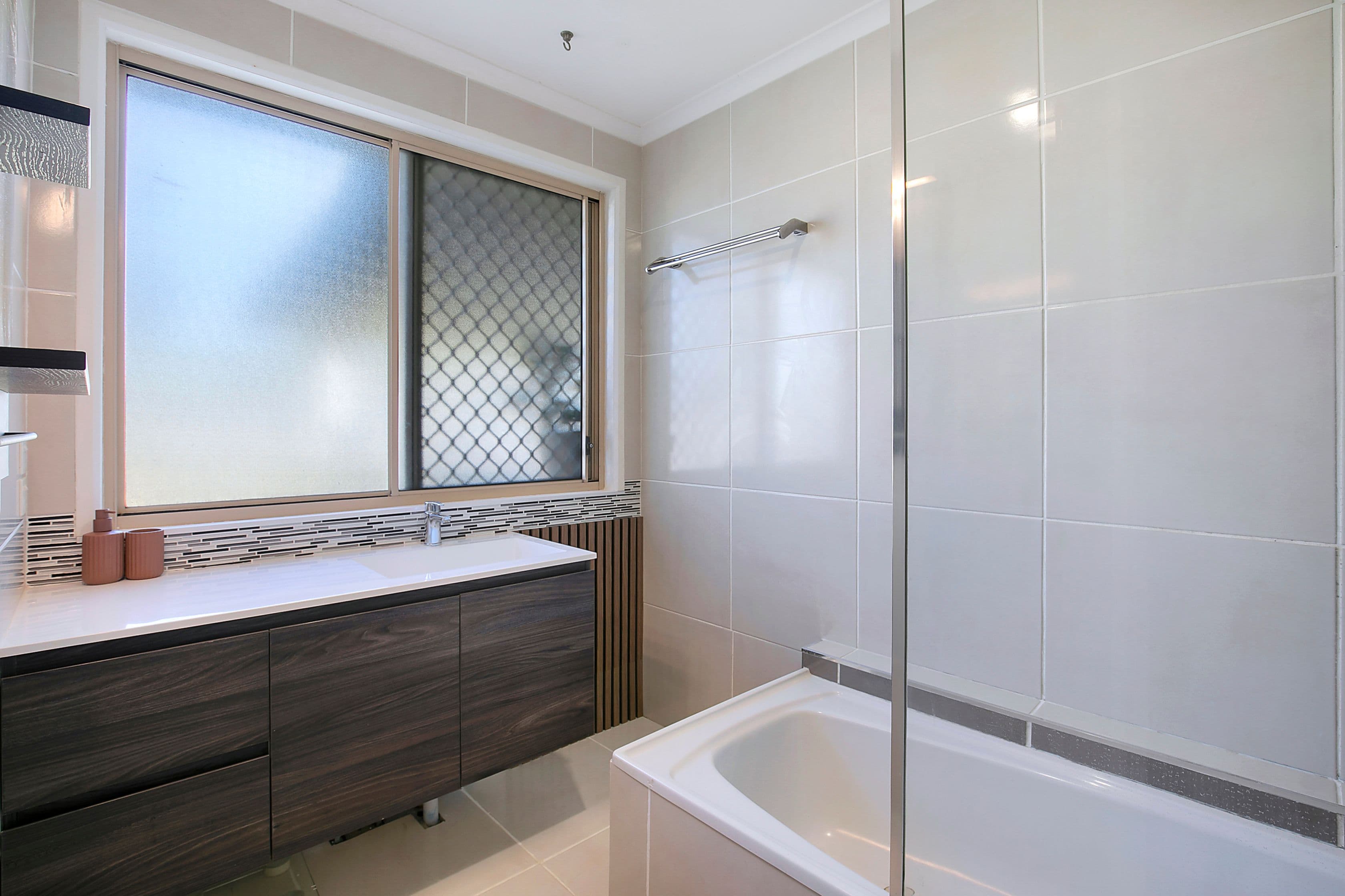 1200 Old North Crescent, Strathpine QLD 4500, Strathpine - Thumbnail 6