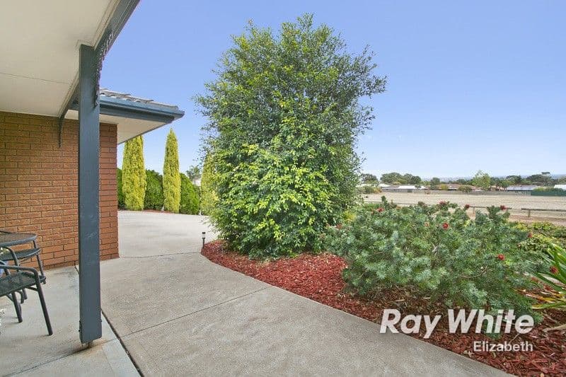 9 Plane Tree Drive, CRAIGMORE SA 5114, Craigmore - Thumbnail 2