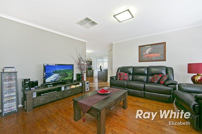 9 Plane Tree Drive, CRAIGMORE SA 5114, Craigmore - Thumbnail 3